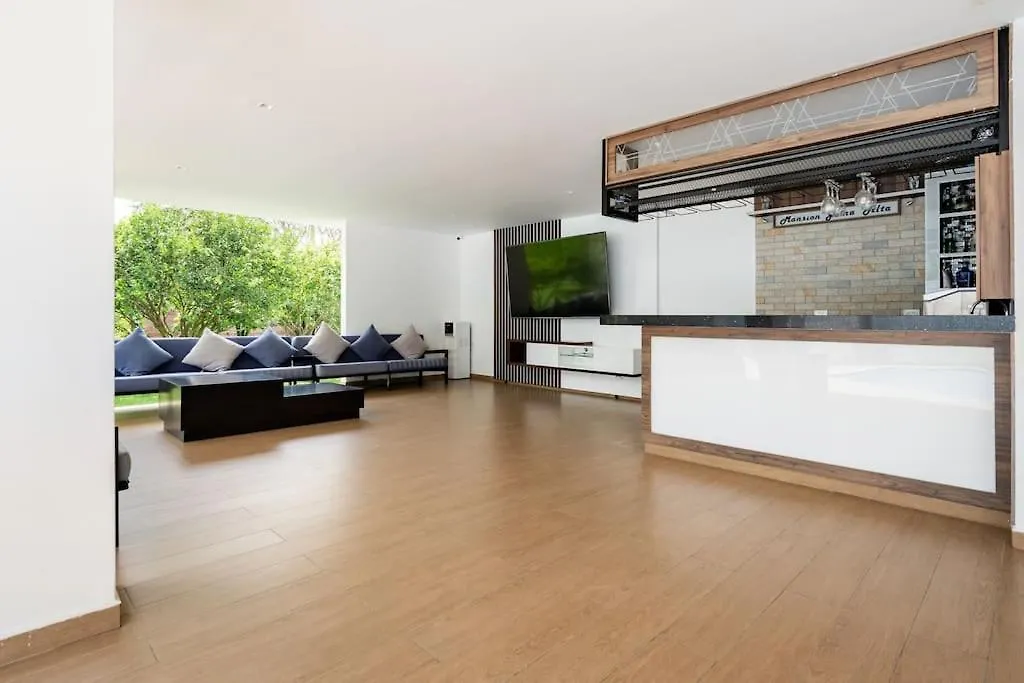 Holiday home Chalet De Lujo En Rozo!