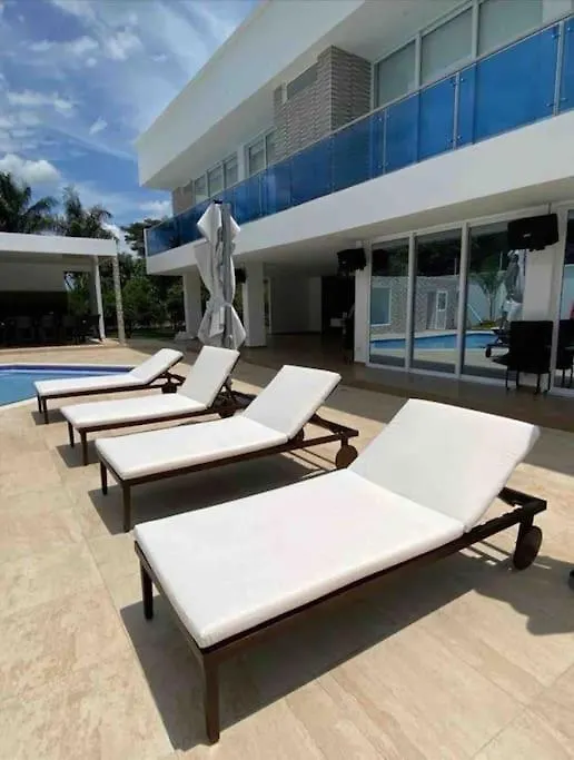 Holiday home Chalet De Lujo En Rozo!