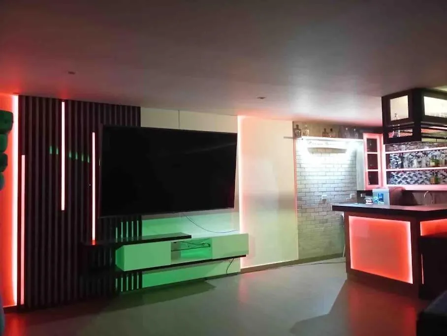 Chalet De Lujo En Rozo!